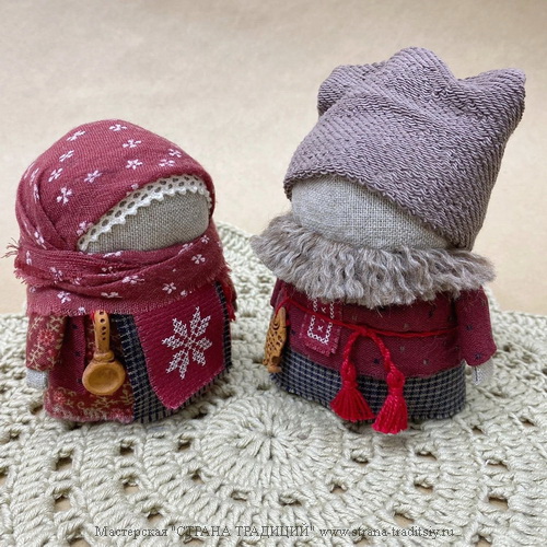 Куколка крупеничка