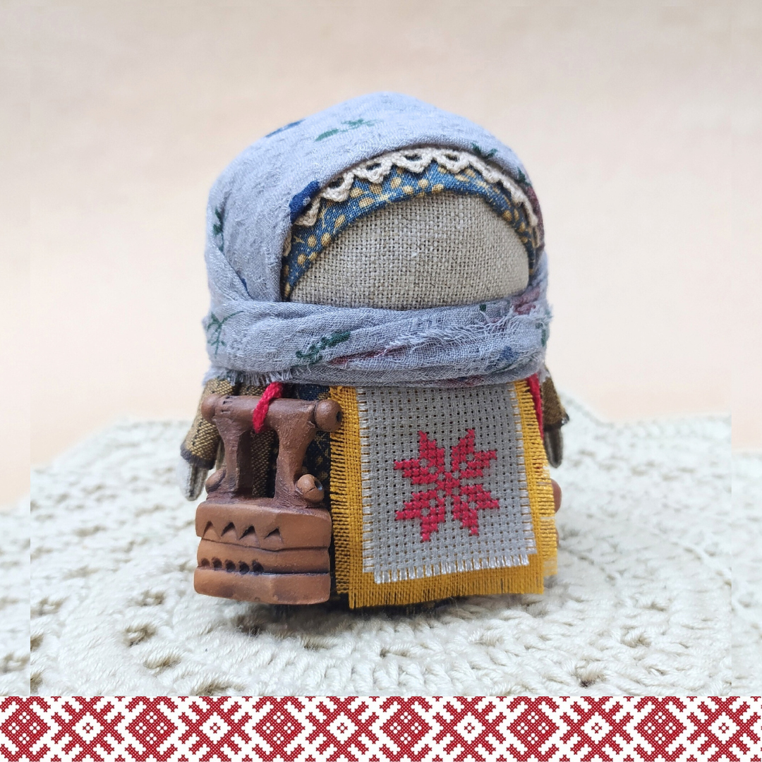 Куколка крупеничка