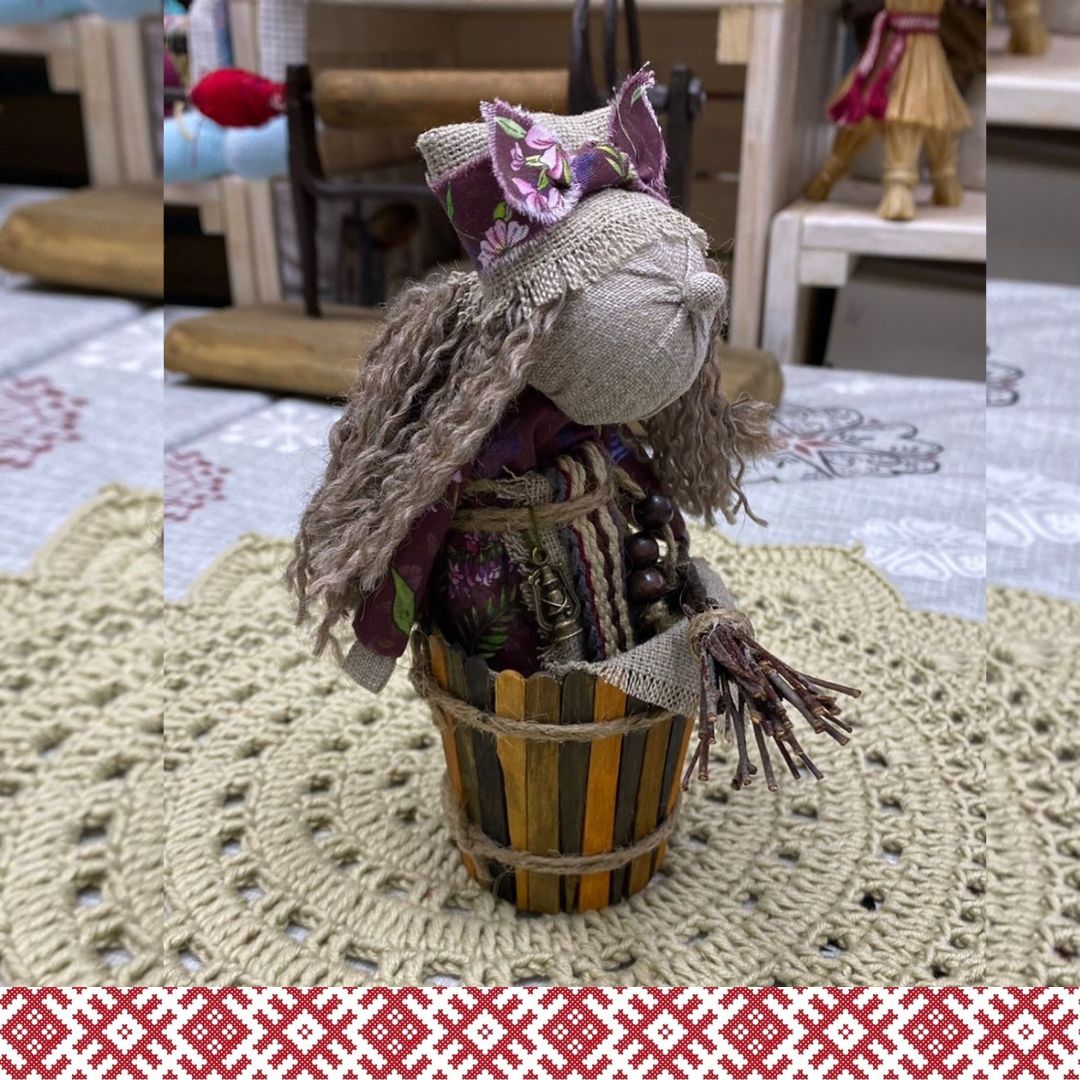 Баба яга, ягиня, берегиня, яга и ступа, ступа, яга с метлой