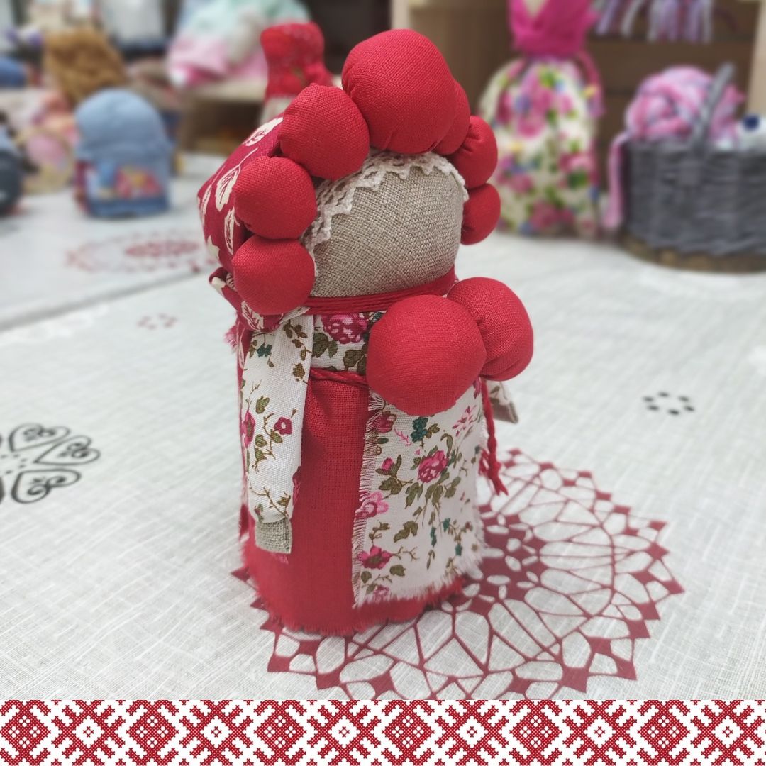 Вишенка. Славянский оберег. Обережная кукла